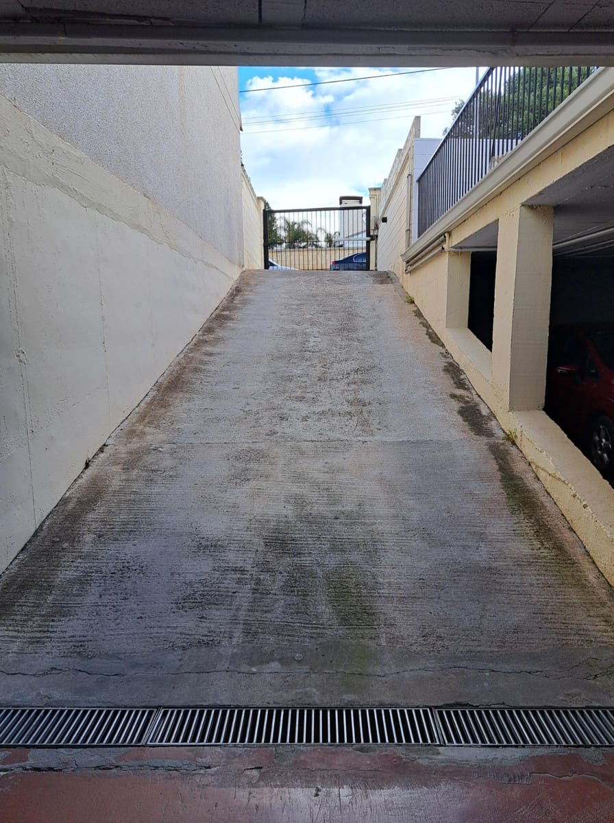 5 chambre Villa/Maison Mitoyenne à vendre à L'Eliana avec piscine garage - 469 000 € (Ref: 9543701)