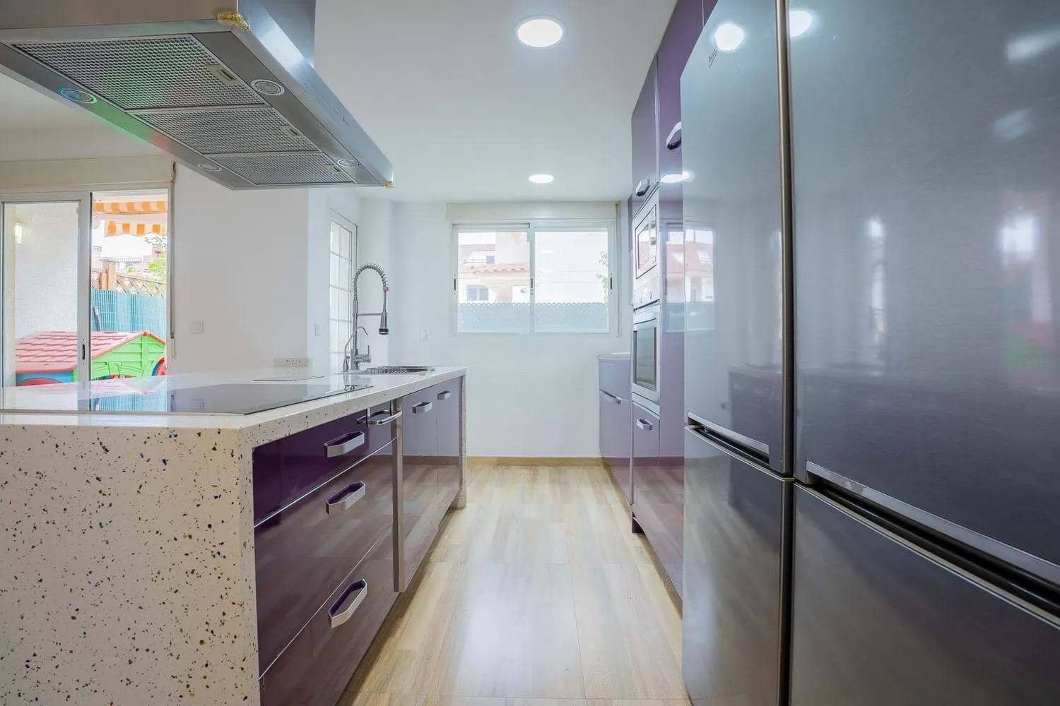 5 chambre Villa/Maison Mitoyenne à vendre à L'Eliana avec piscine garage - 469 000 € (Ref: 9543701)