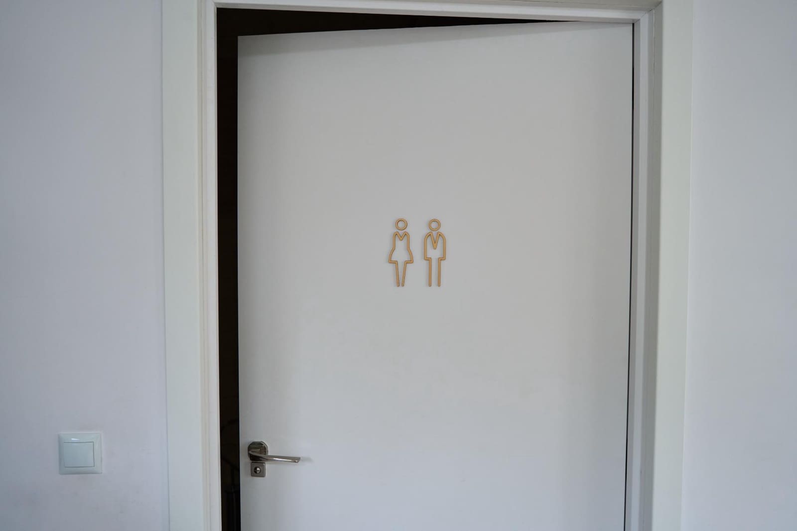 Entreprise à louer à Valence ville - 1 200 € (Ref: 9543702)