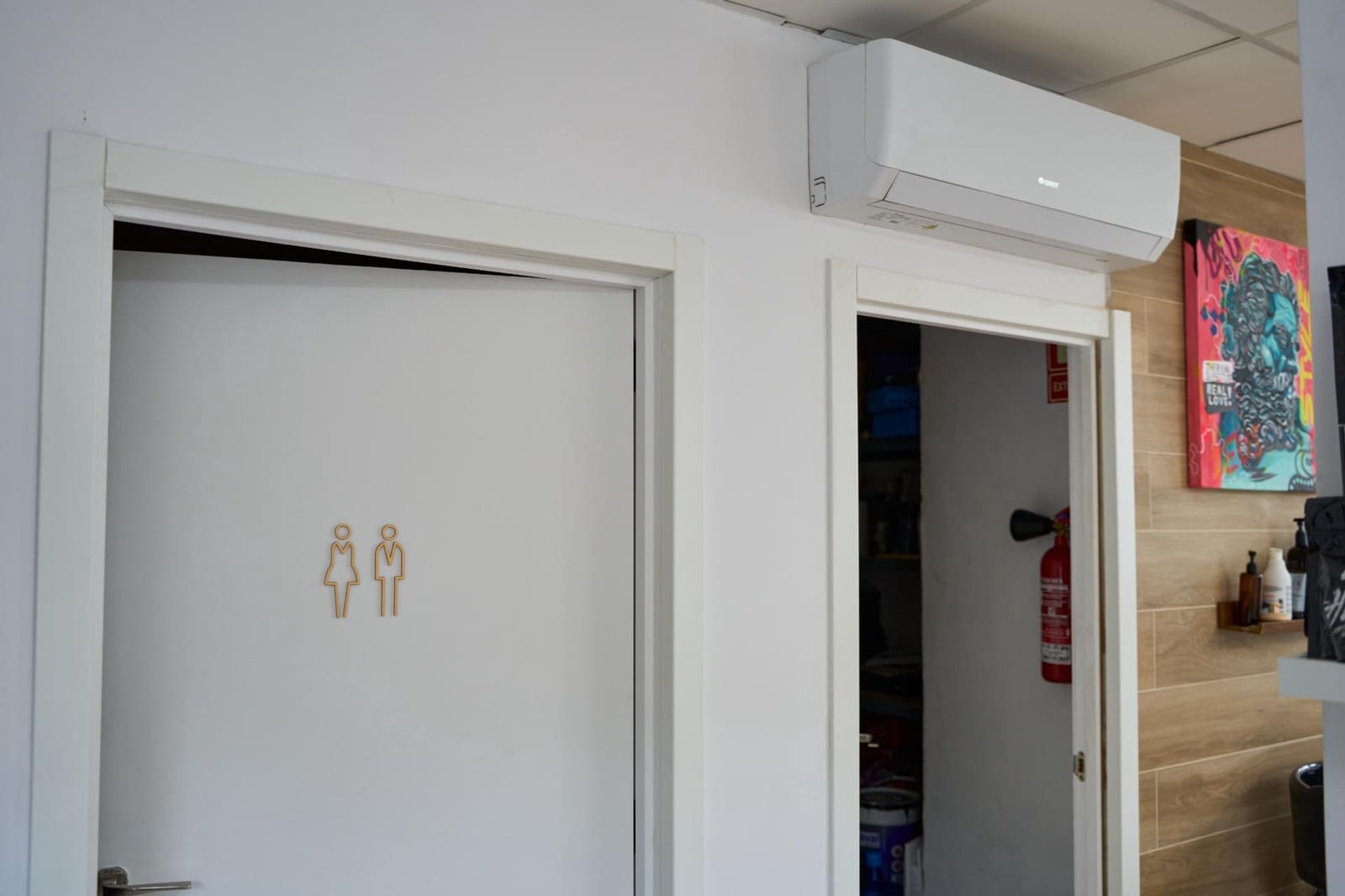 Entreprise à louer à Valence ville - 1 200 € (Ref: 9543702)