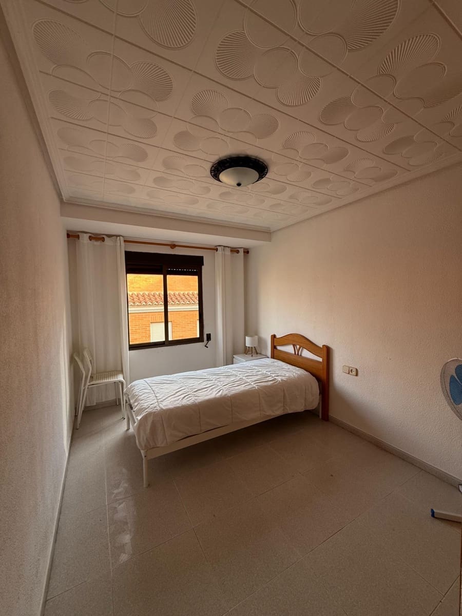 4 soveværelse Lejlighed til salg i Burjassot - € 189.000 (Ref: 9551595)