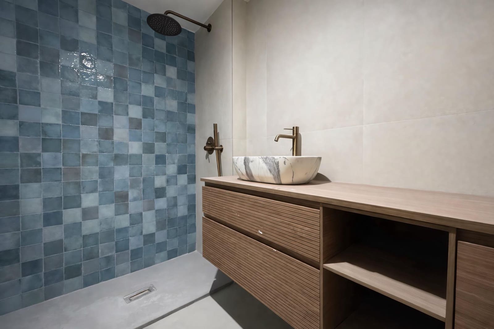 3 bedroom Flat for sale in Valencia city - € 360,000 (Ref: 9561858)