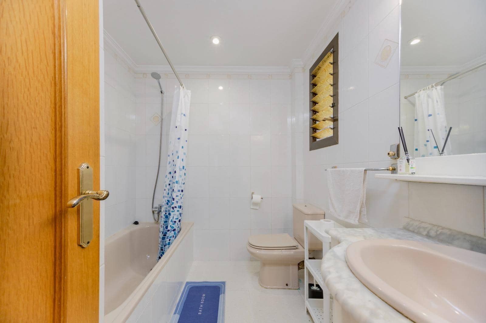 4 bedroom Flat for sale in Burjassot - € 185,000 (Ref: 9591354)