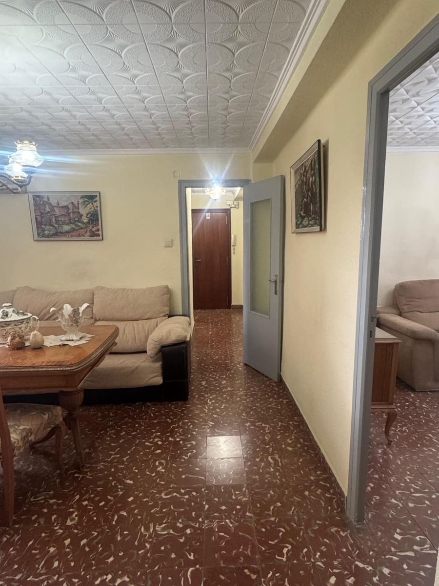 Piso de 4 habitaciones en Massanassa en venta - 129.900 € (Ref: 9599585)
