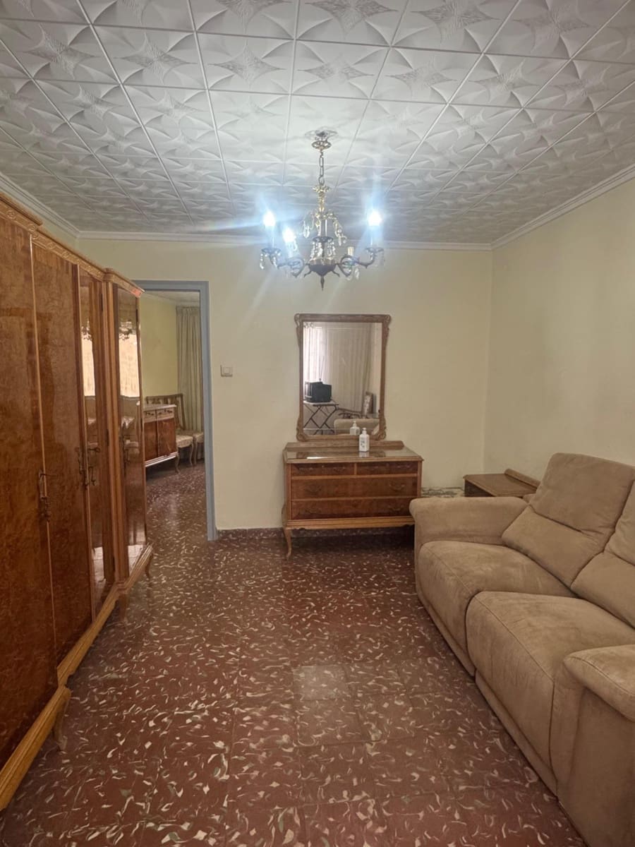 Piso de 4 habitaciones en Massanassa en venta - 129.900 € (Ref: 9599585)