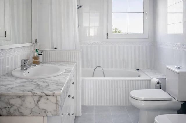 4 soveværelse Villa til leje i La Cañada, Paterna med swimmingpool - € 2.600 (Ref: 9605012)