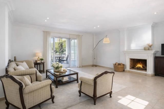 Chalet de 4 habitaciones en La Cañada, Paterna en alquiler con piscina - 2.600 € (Ref: 9605012)