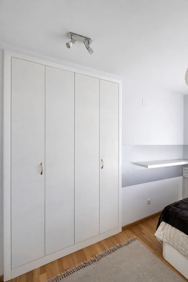 3 sovrum Lägenhet att hyra i Valencia stad med pool - 2 200 € (Ref: 9605015)