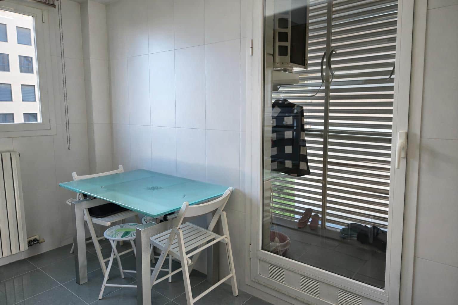 3 sovrum Lägenhet att hyra i Valencia stad med pool - 2 200 € (Ref: 9605015)