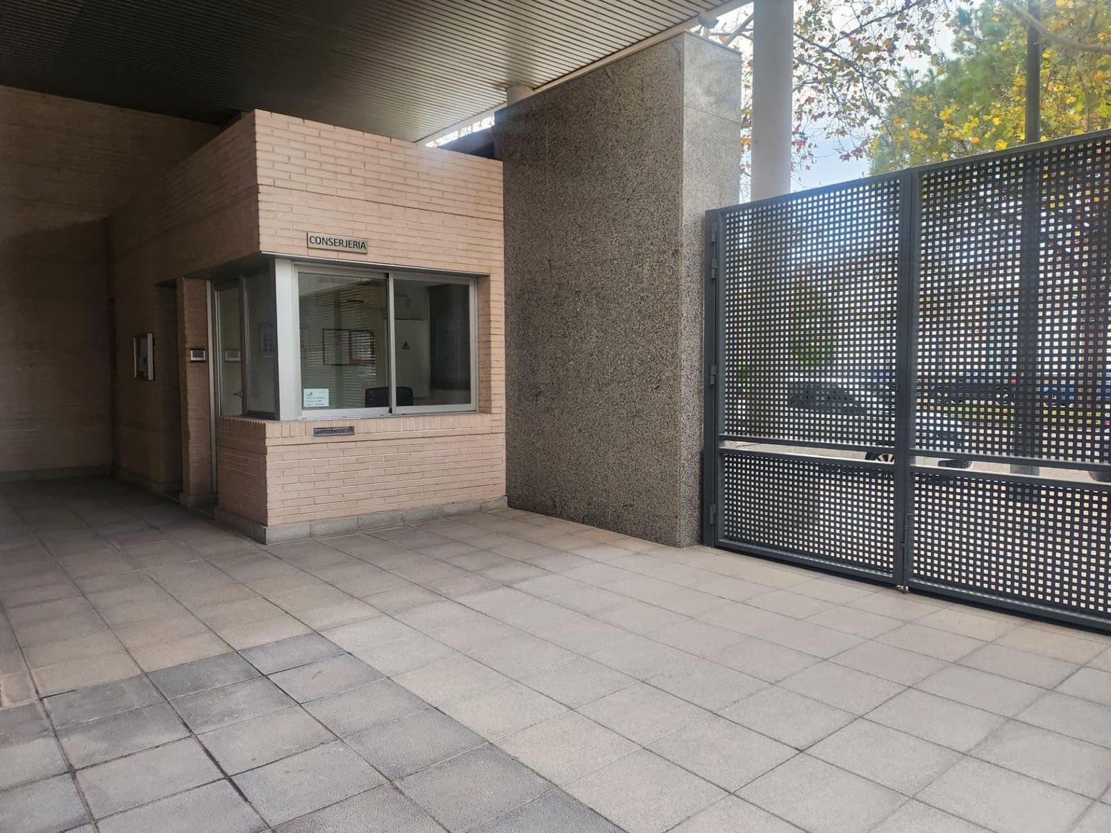 3 sovrum Lägenhet att hyra i Valencia stad med pool garage - 2 250 € (Ref: 9605015)