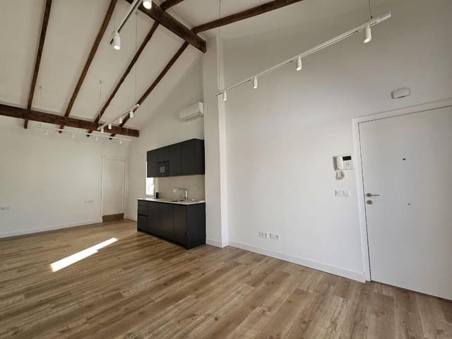 Penthouse para venda em Cabanyal-Canyamelar, Valência cidade - 280 000 € (Ref: 9619316)