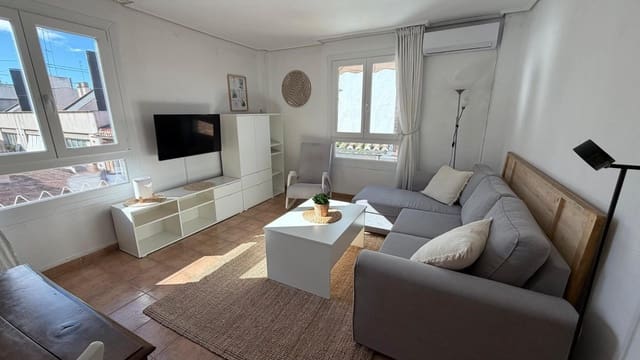 2 soverom Leilighet til leie i Ciutat Vella, Valencia by - € 1 600 (Ref: 9652053)