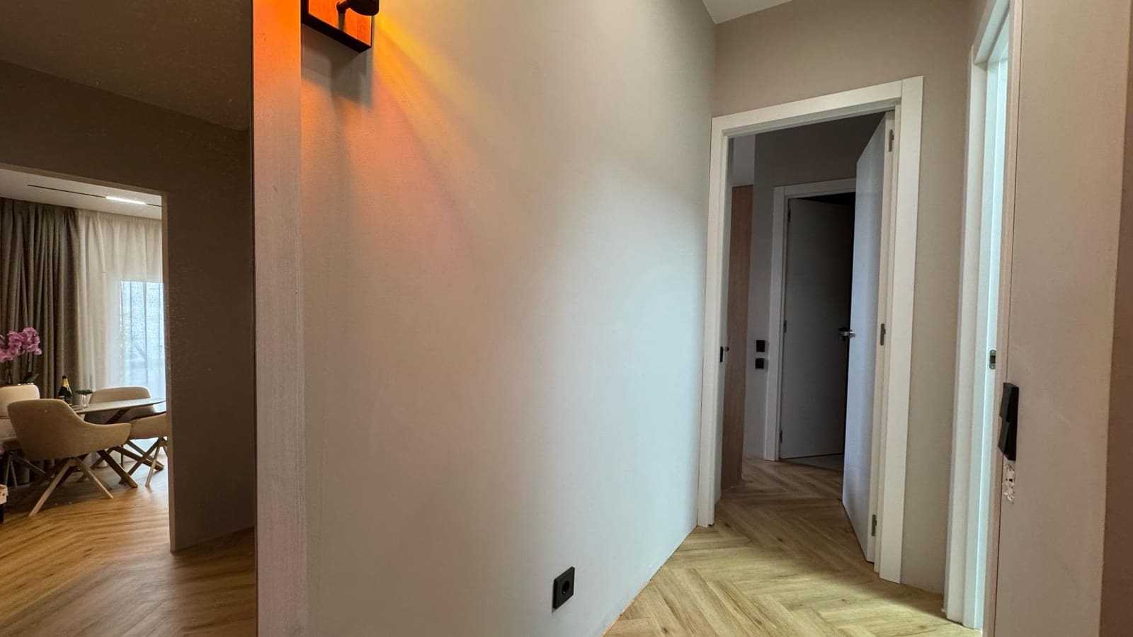 2 slaapkamer Penthouse te koop in Paterna met zwembad - € 470.000 (Ref: 9666542)