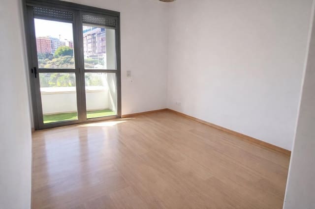 3 slaapkamer Flat te huur in Penya-Roja, Valencia stad met zwembad - € 2.700 (Ref: 9666544)