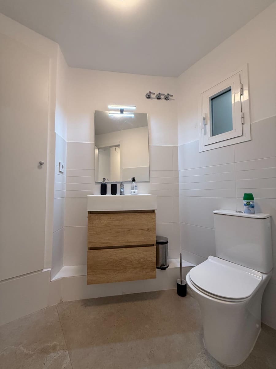 3 quarto Apartamento para arrendar em Valencia cidade - 1 800 € (Ref: 9666545)