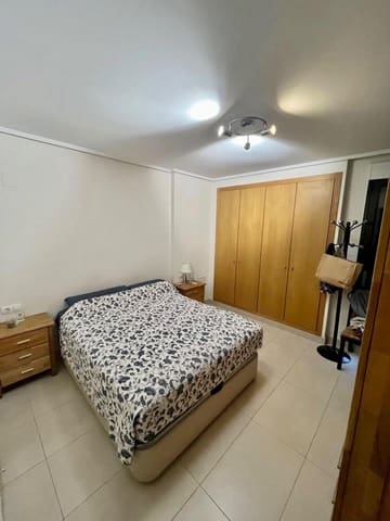 2 Zimmer Wohnung zu vermieten in València Stadt mit Pool Garage - 1.850 € (Ref: 9670726)