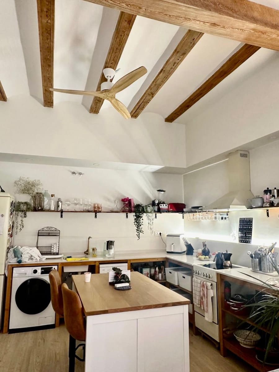 4 Zimmer Wohnung zu vermieten in Valencia Stadt - 1.800 € (Ref: 9674275)