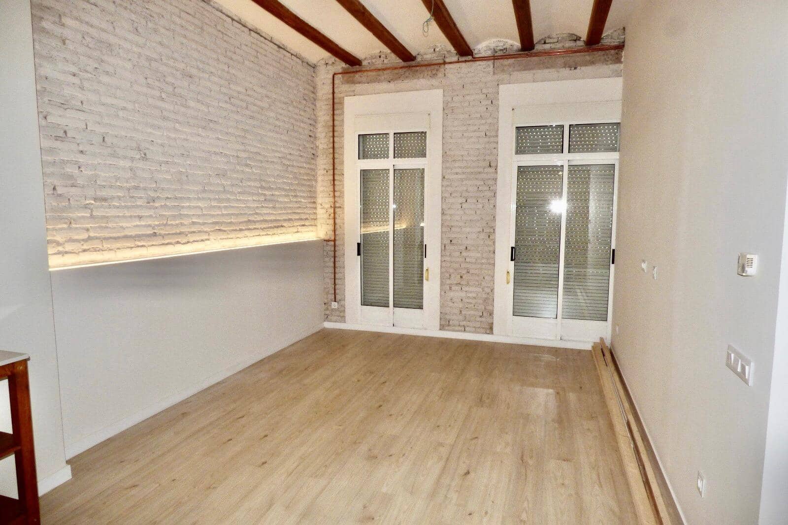 4 Zimmer Wohnung zu vermieten in Valencia Stadt - 1.800 € (Ref: 9674275)