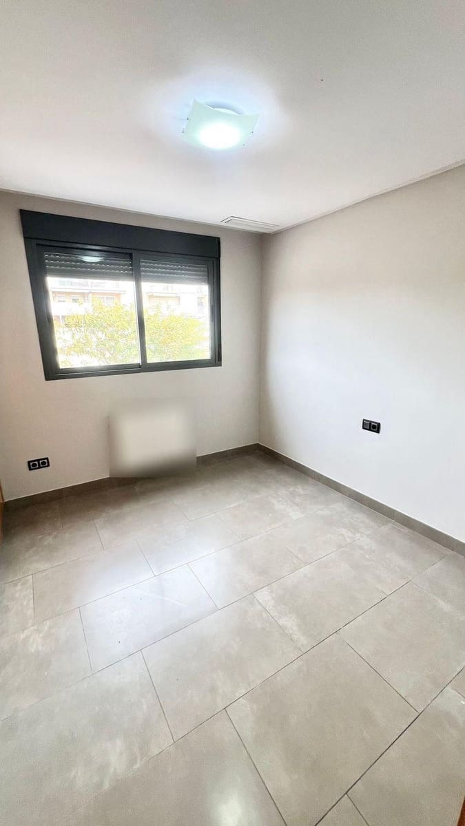 5 soverom Hus til salgs i La Pobla de Farnals med svømmebasseng - € 625 000 (Ref: 9679897)