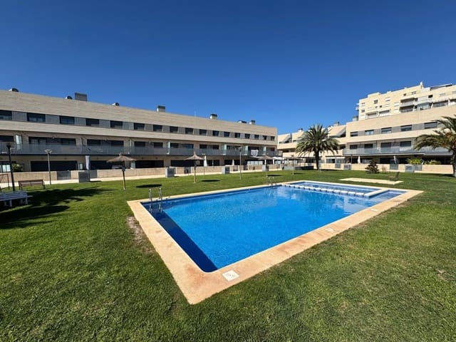 5 soverom Hus til salgs i La Pobla de Farnals med svømmebasseng - € 625 000 (Ref: 9679897)