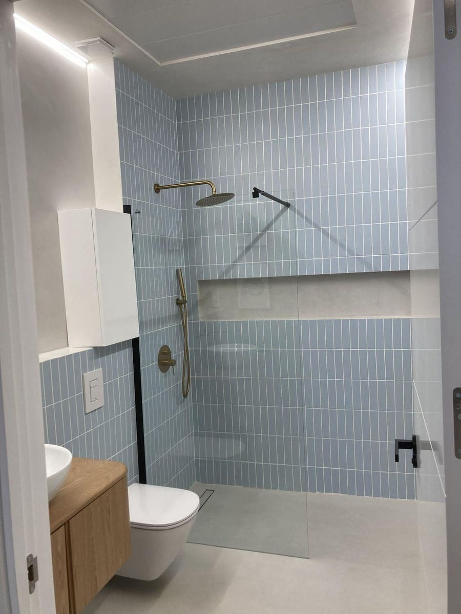 2 soverom Leilighet til leie i Valencia by - € 2 300 (Ref: 9690655)