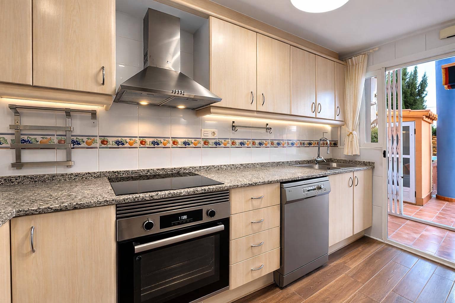 2 bedroom Apartment for sale in Canet d'En Berenguer with pool garage - € 270,000 (Ref: 9690656)