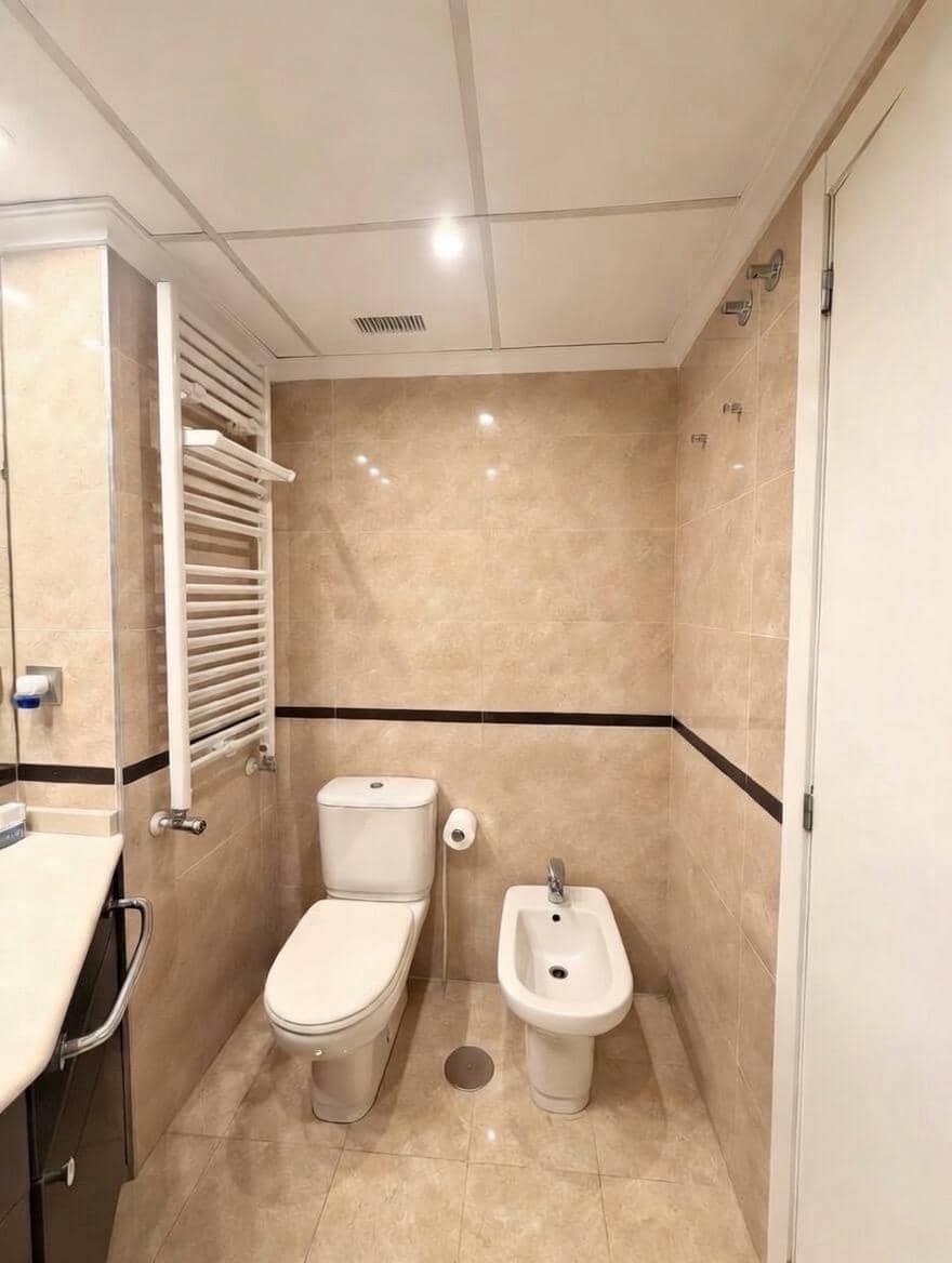 2 soveværelse Lejlighed til salg i Valencia by - € 615.000 (Ref: 9712000)