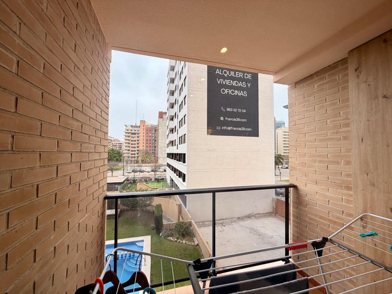 2 soveværelse Lejlighed til salg i Valencia by - € 615.000 (Ref: 9712000)