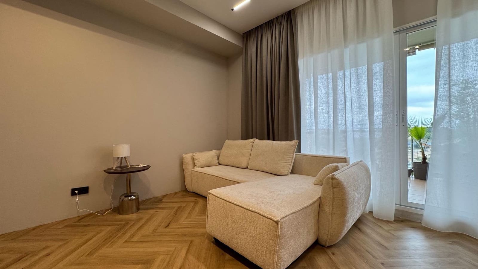 2 soverom Penthouse til salgs i Paterna med svømmebasseng - € 430 000 (Ref: 9712001)