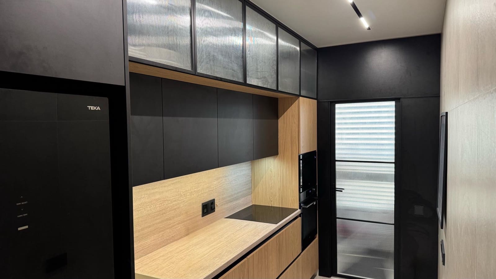 2 soverom Penthouse til salgs i Paterna med svømmebasseng - € 430 000 (Ref: 9712001)