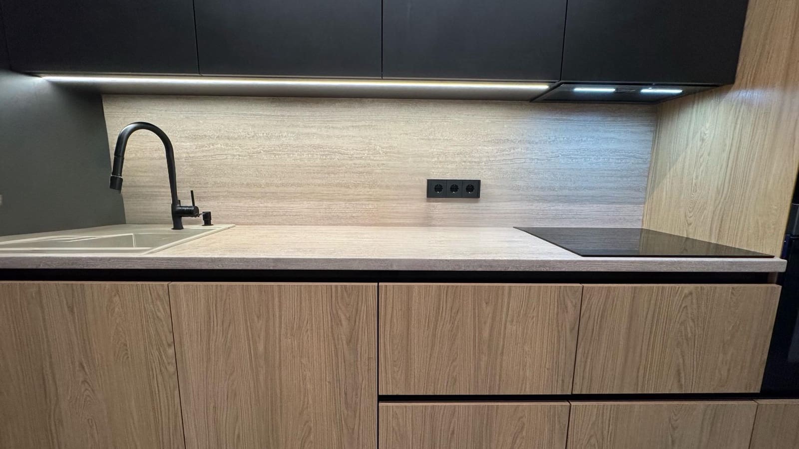 2 soverom Penthouse til salgs i Paterna med svømmebasseng - € 430 000 (Ref: 9712001)