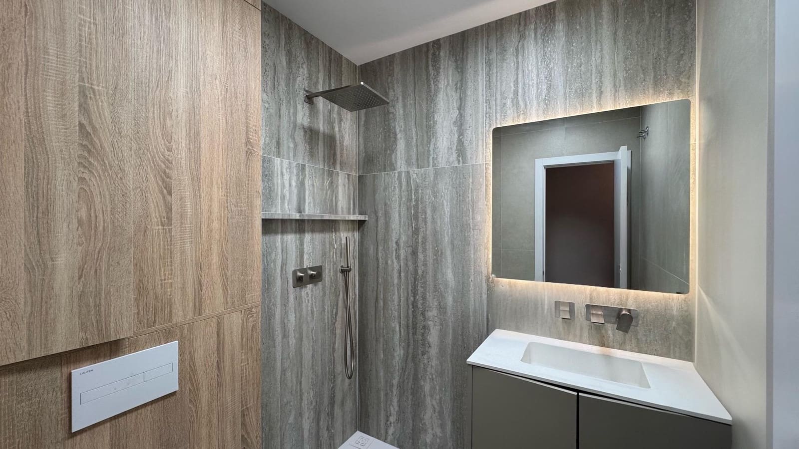 2 soverom Penthouse til salgs i Paterna med svømmebasseng - € 430 000 (Ref: 9712001)