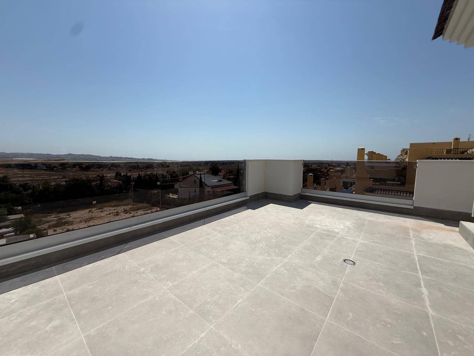 2 bedroom Apartment for sale in Muchamiel / Mutxamel with pool - € 199,000 (Ref: 9741765)