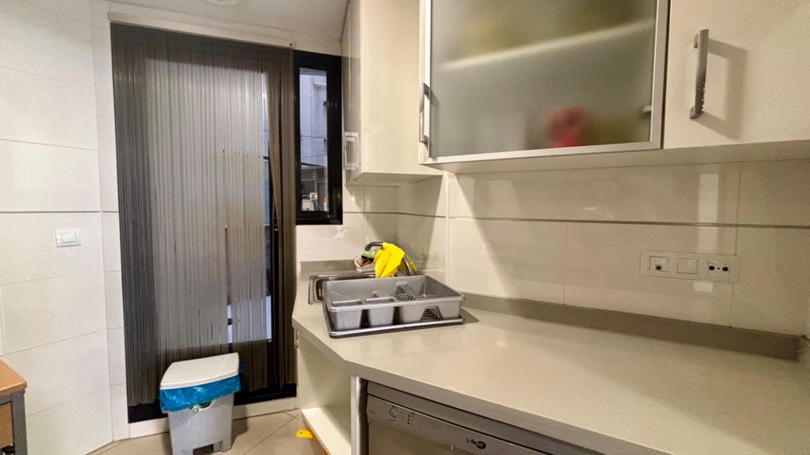 2 soveværelse Lejlighed til leje i Valencia by med swimmingpool - € 1.600 (Ref: 9752066)