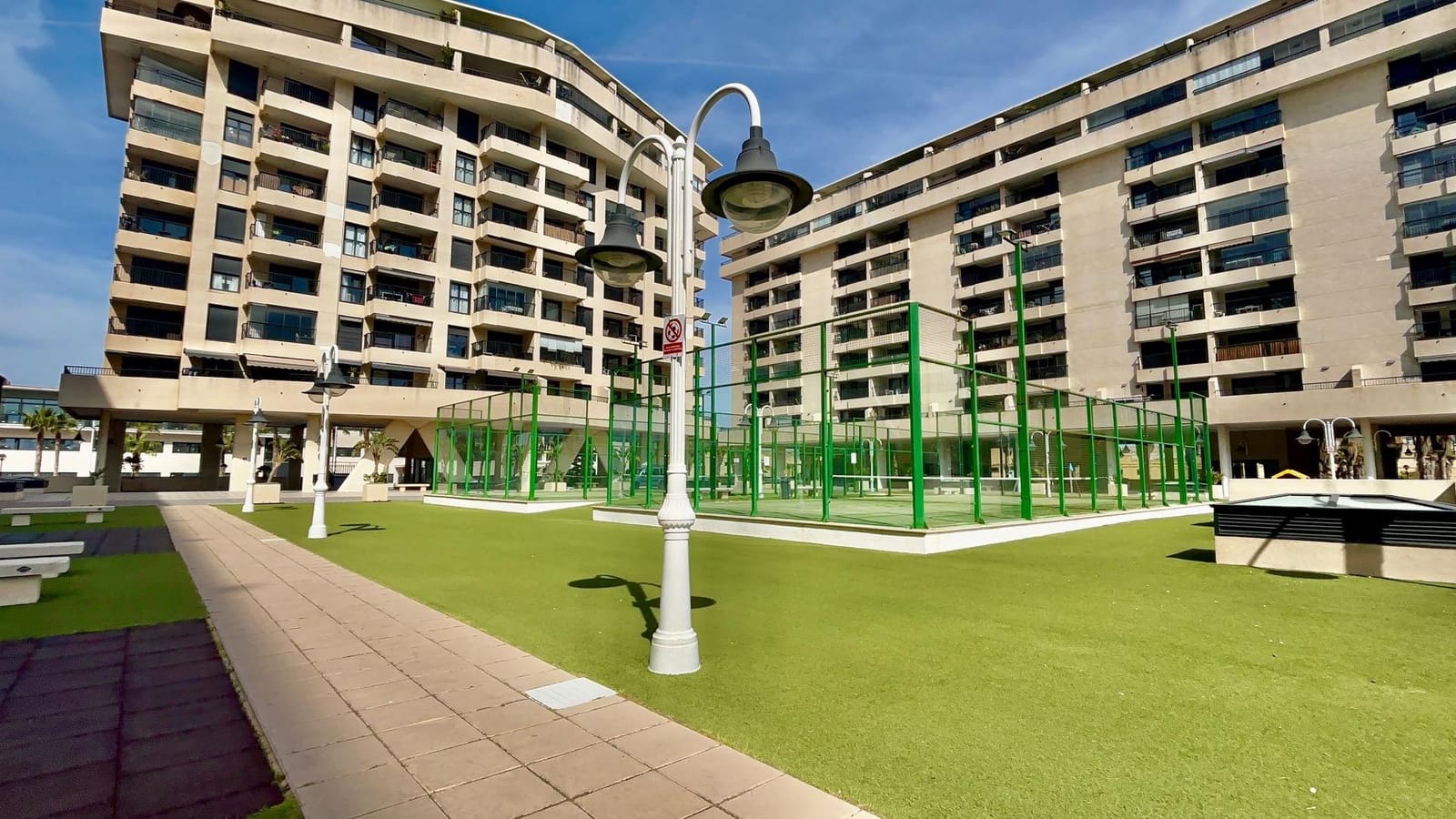 2 soveværelse Lejlighed til leje i Valencia by med swimmingpool - € 1.600 (Ref: 9752066)