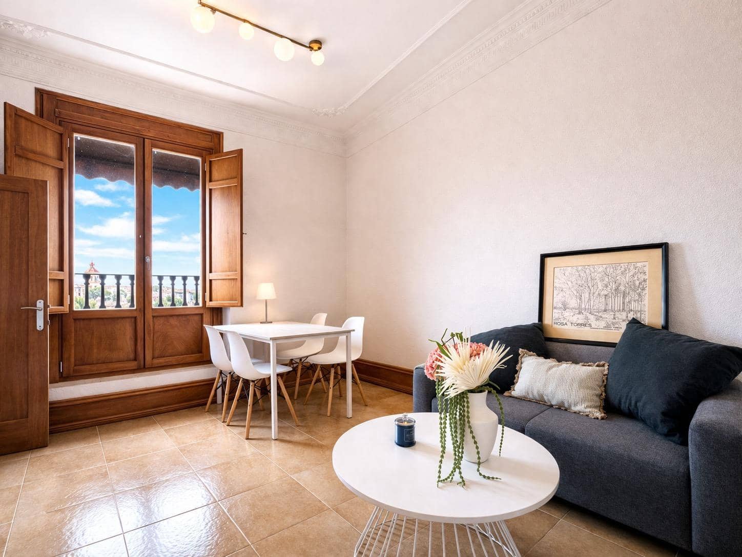 4 slaapkamer Flat te huur in Valencia stad - € 4.500 (Ref: 9755710)