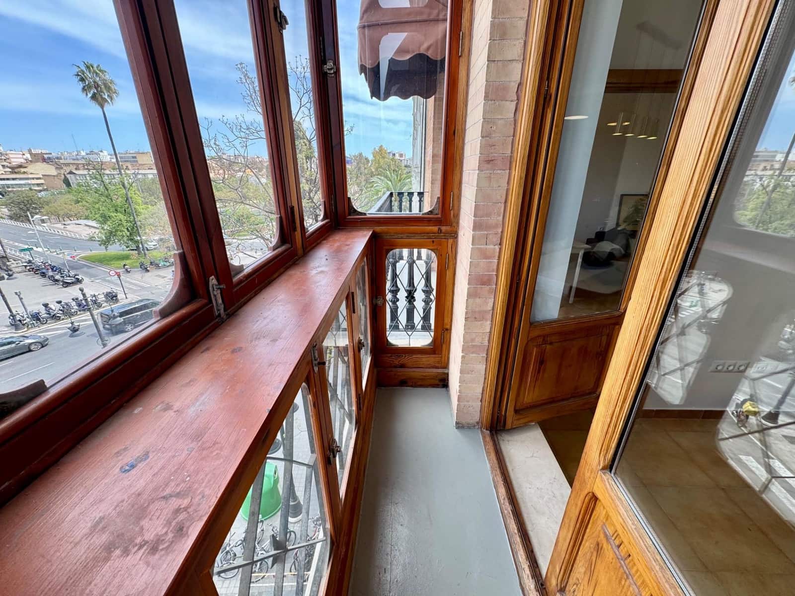 4 makuuhuone Asunto vuokrattavana paikassa Valencia kaupunki - 3 600 € (Ref: 9755710)