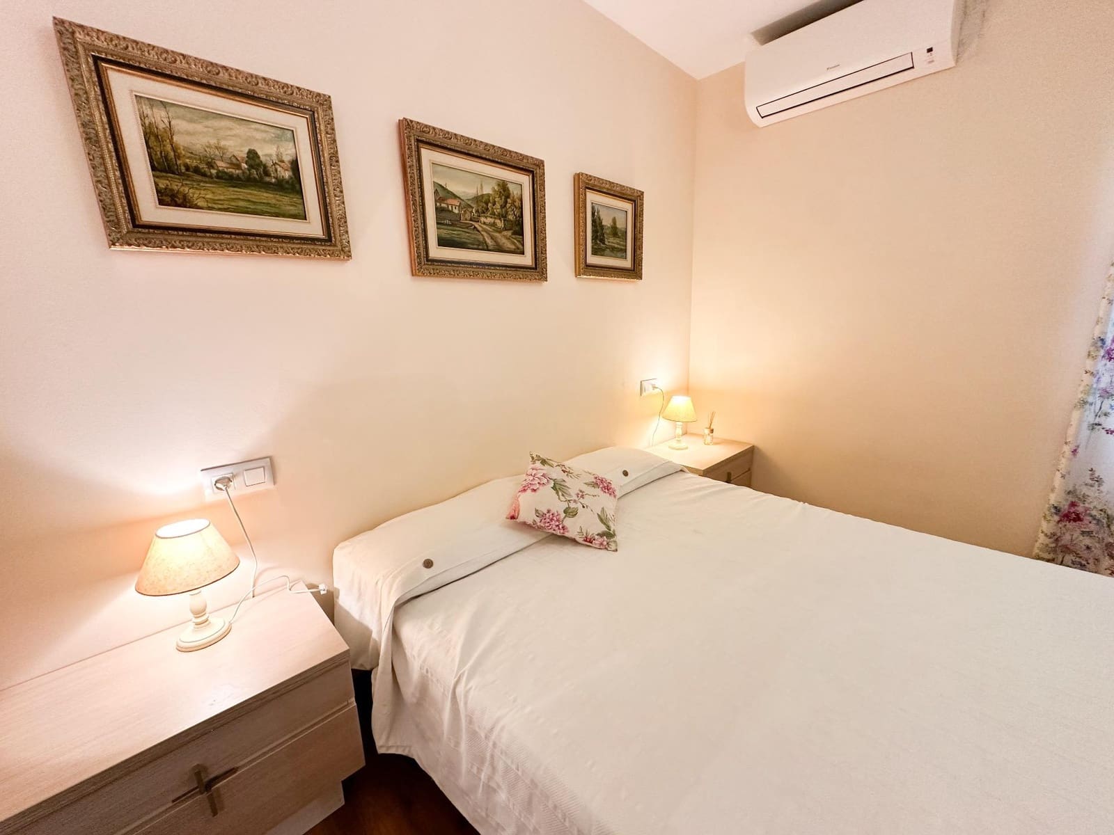 3 camera da letto Villetta a Schiera da affittare in Riba-roja de Turia con piscina - 2.500 € (Rif: 9755711)