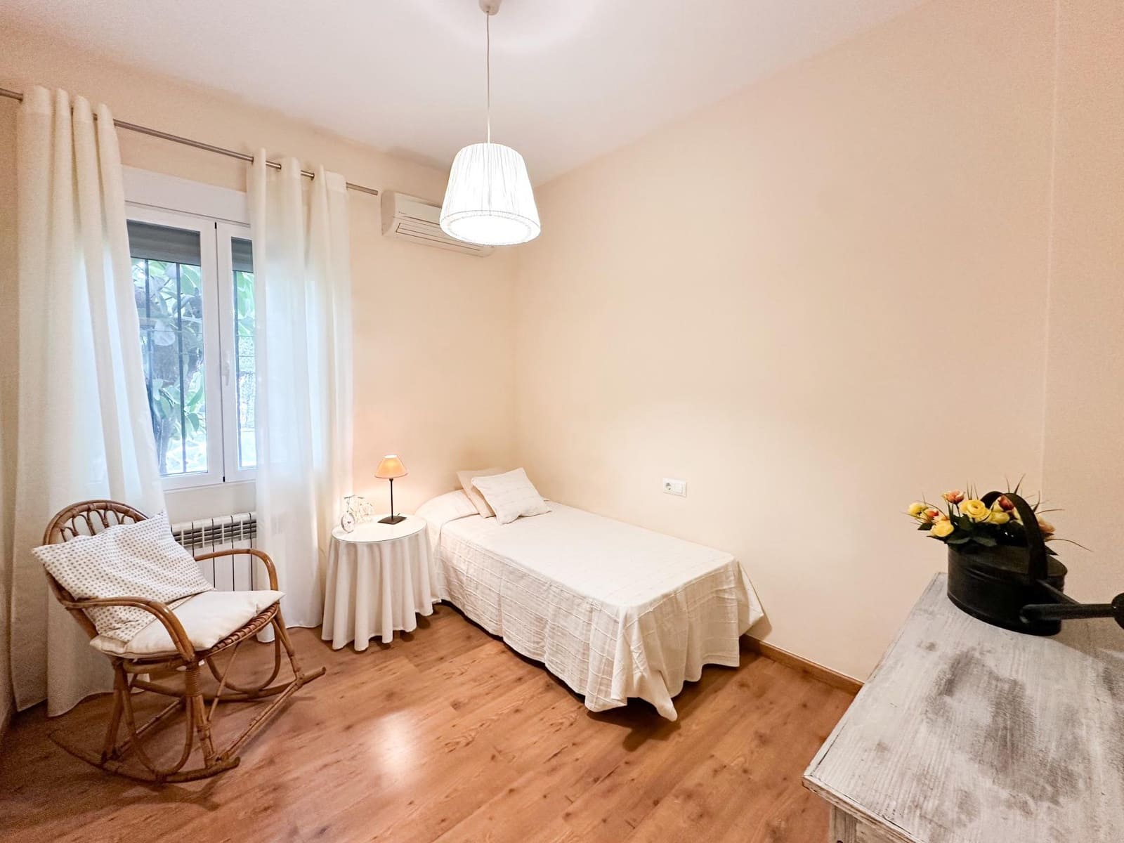 3 camera da letto Villetta a Schiera da affittare in Riba-roja de Turia con piscina - 2.500 € (Rif: 9755711)