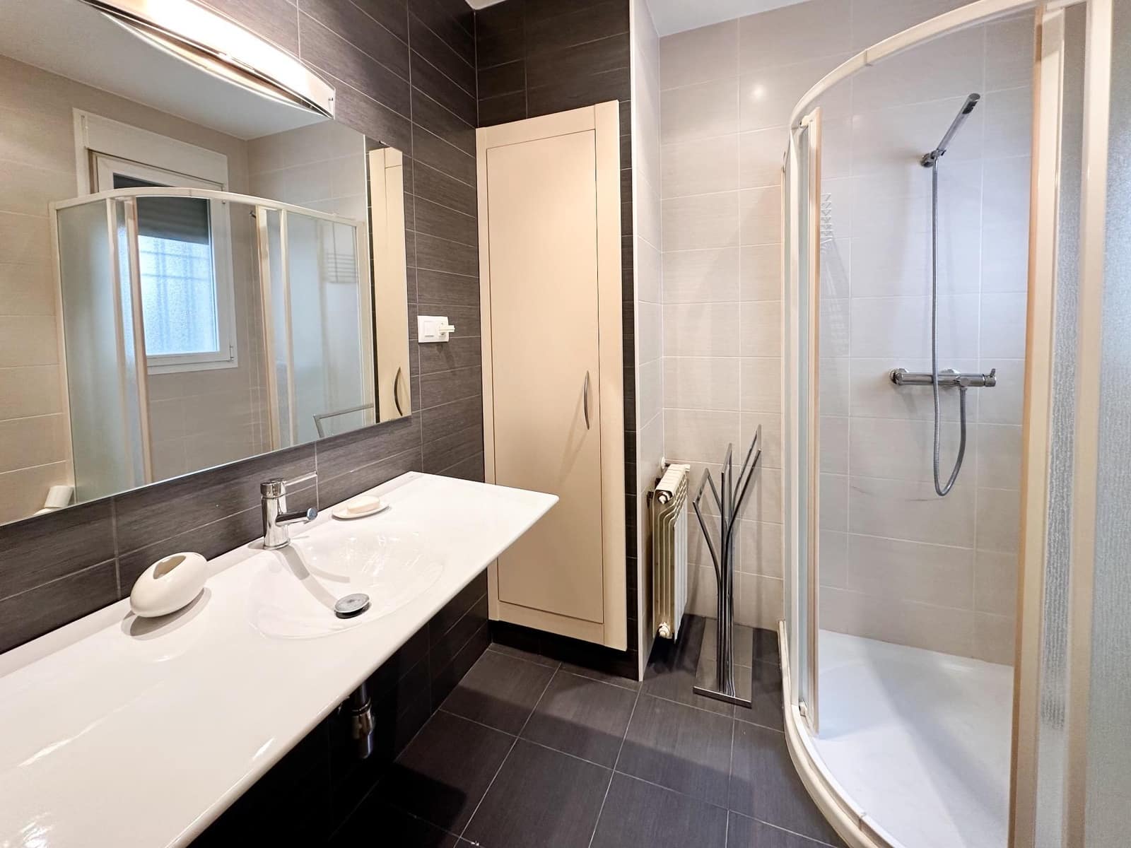 3 camera da letto Villetta a Schiera da affittare in Riba-roja de Turia con piscina - 2.500 € (Rif: 9755711)