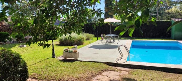 3 slaapkamer Halfvrijstaande villa te huur in Riba-roja de Túria met zwembad garage - € 2.500 (Ref: 9755711)