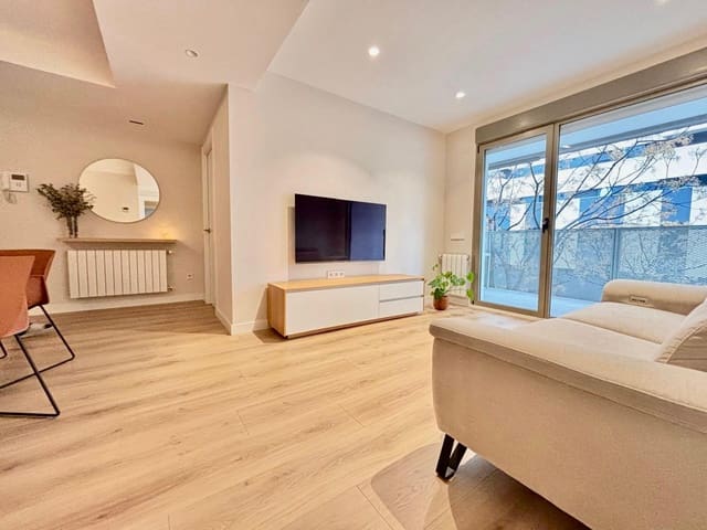 2 sovrum Lägenhet att hyra i Safranar, Valencia stad med pool - 2 000 € (Ref: 9763627)