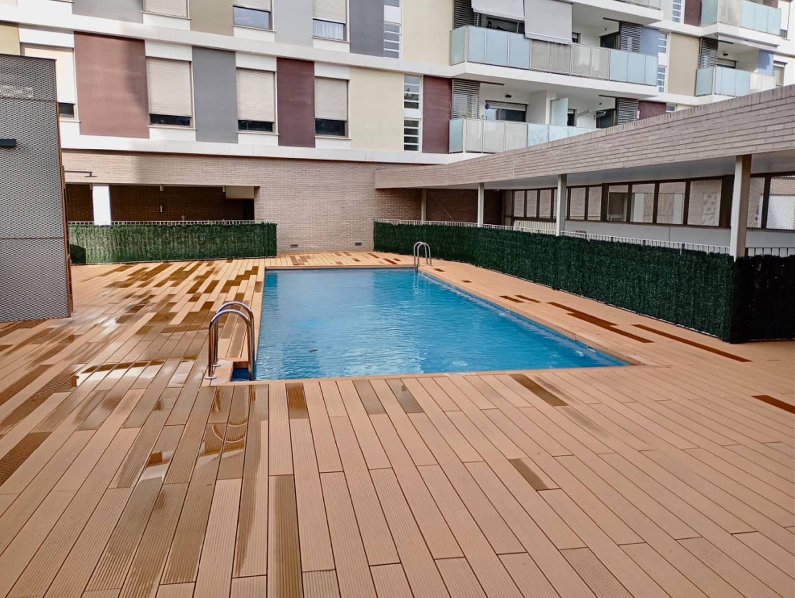 2 bedroom Flat for rent in Valencia city with pool - € 2,000 (Ref: 9763627)
