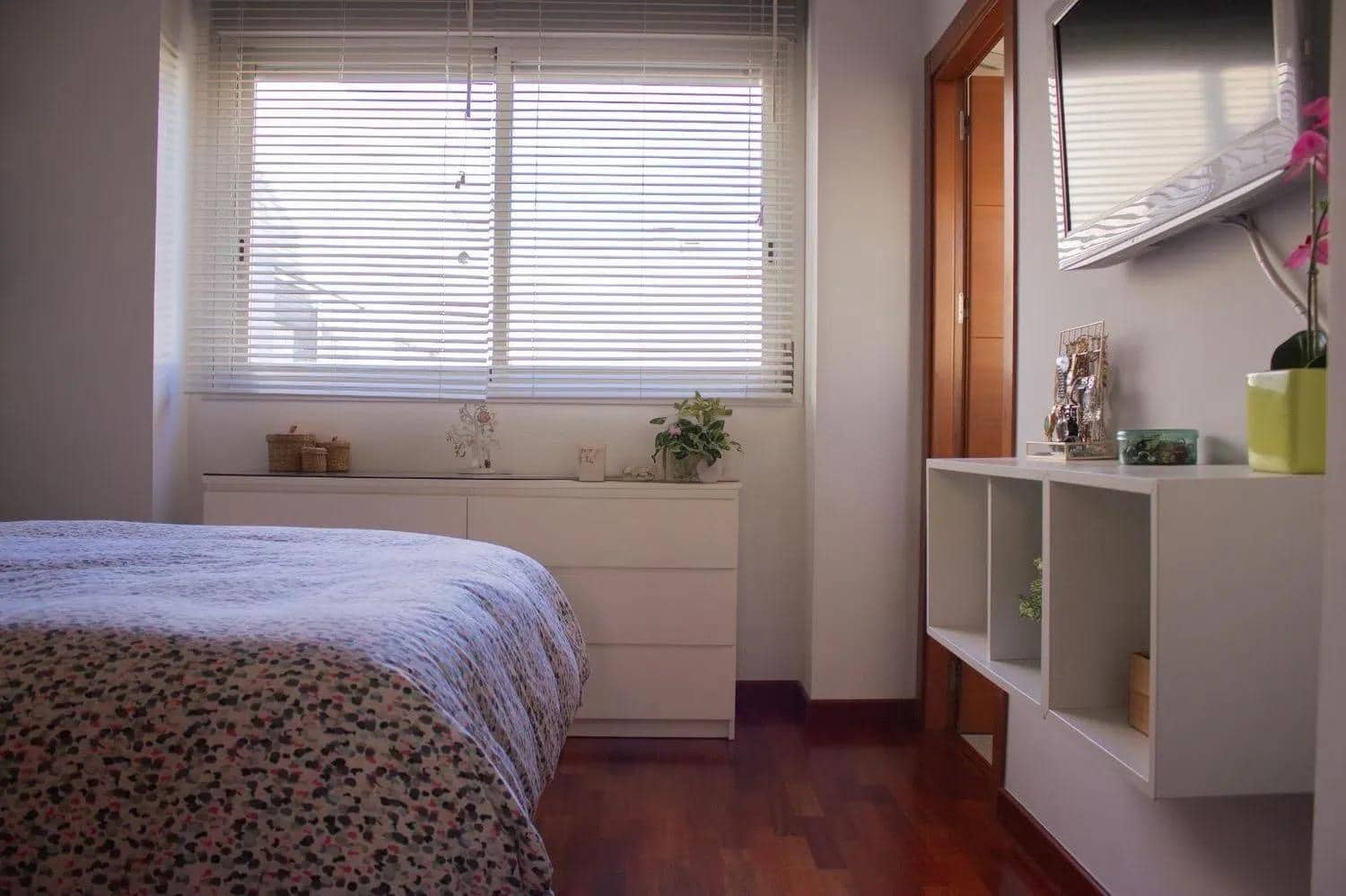 2 makuuhuone Kattohuoneisto vuokrattavana paikassa Valencia kaupunki mukana 
autotalli - 2 200 € (Ref: 9778171)