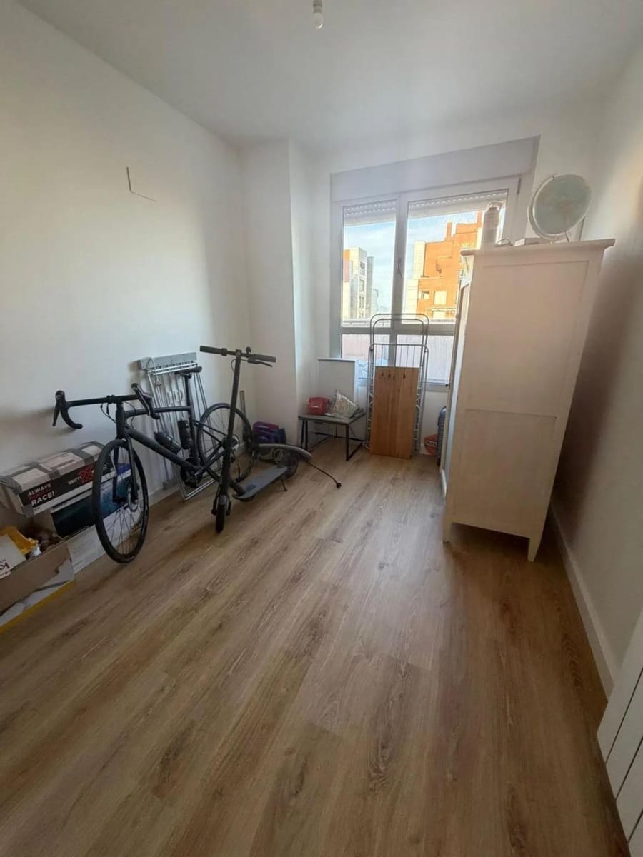 4 makuuhuone Kattohuoneisto myytävänä paikassa Burjassot - 584 900 € (Ref: 9780594)