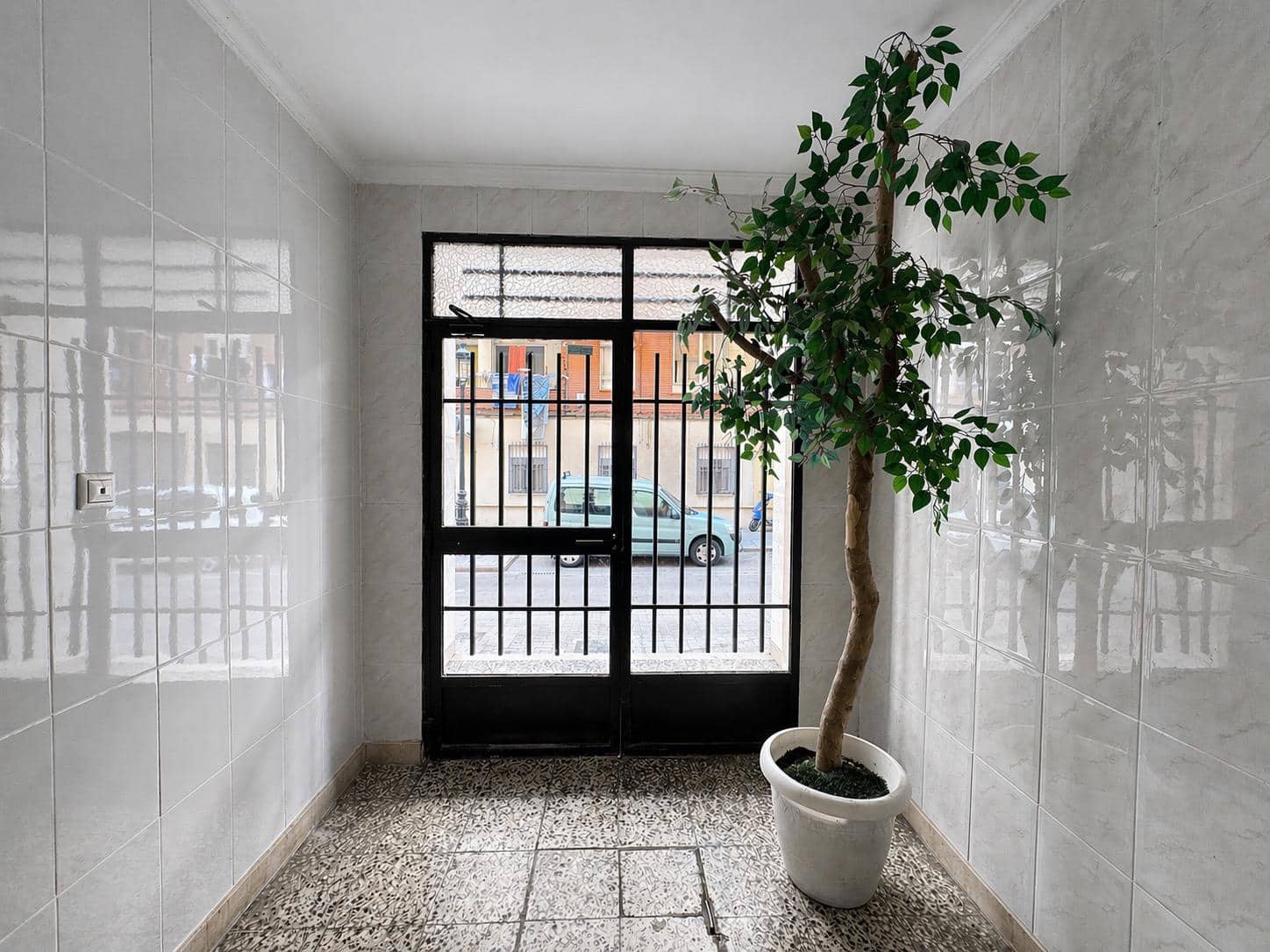 2 slaapkamer Flat te koop in Valencia stad - € 195.000 (Ref: 9791086)