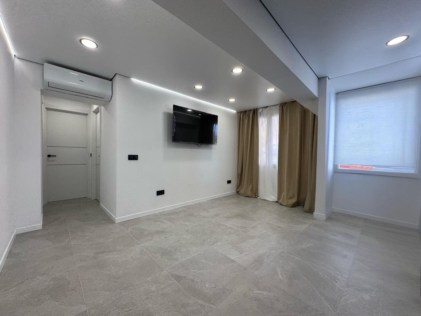 2 slaapkamer Flat te koop in Valencia stad - € 195.000 (Ref: 9791086)