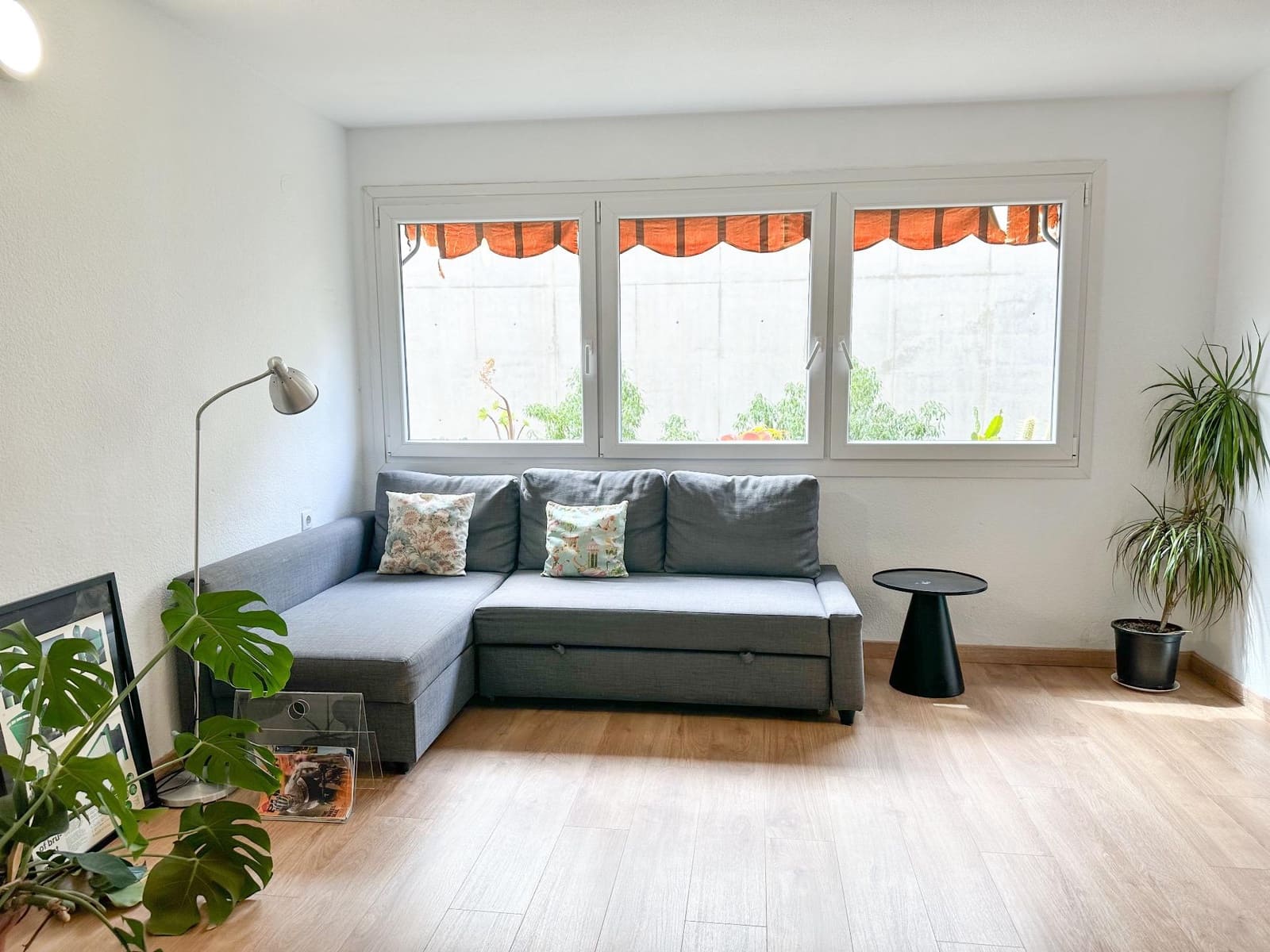 1 Zimmer Wohnung zu vermieten in Valencia Stadt mit Garage - 2.200 € (Ref: 9804322)