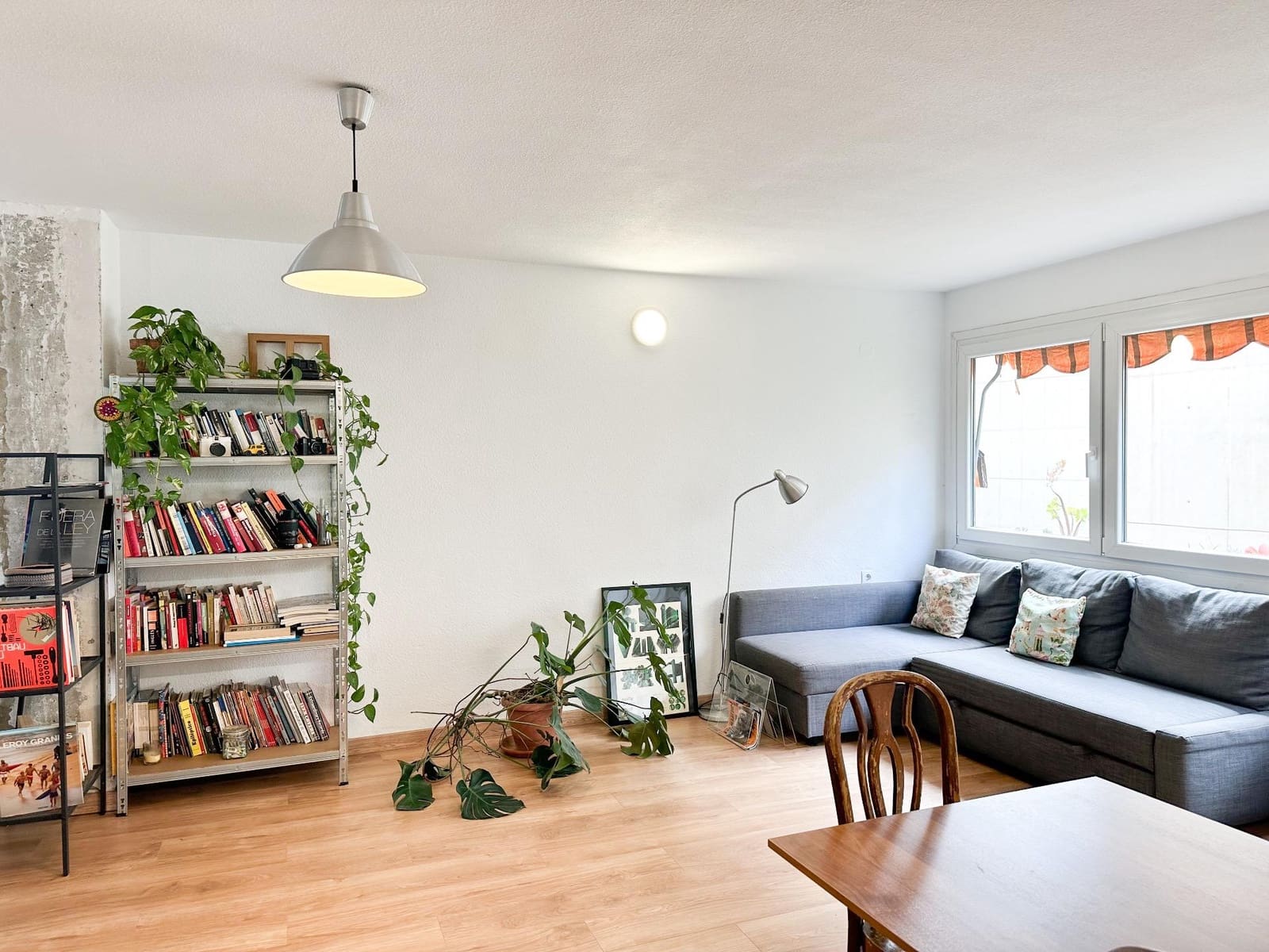 1 Zimmer Wohnung zu vermieten in Valencia Stadt mit Garage - 2.200 € (Ref: 9804322)