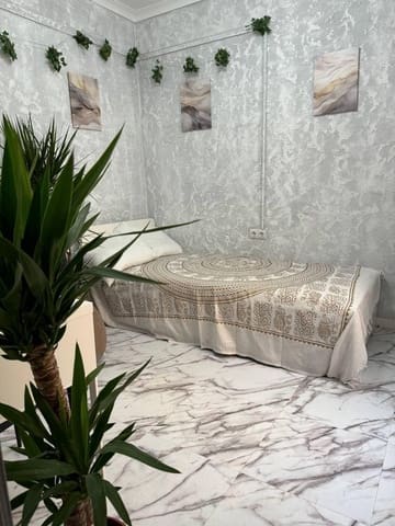 5 sypialnia Mieszkanie na sprzedaż w Mislata - 220 000 € (Ref: 9808013)